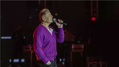 عمرو دياب يحيي حفلا في الجونة بأول أيام عيد الفطر