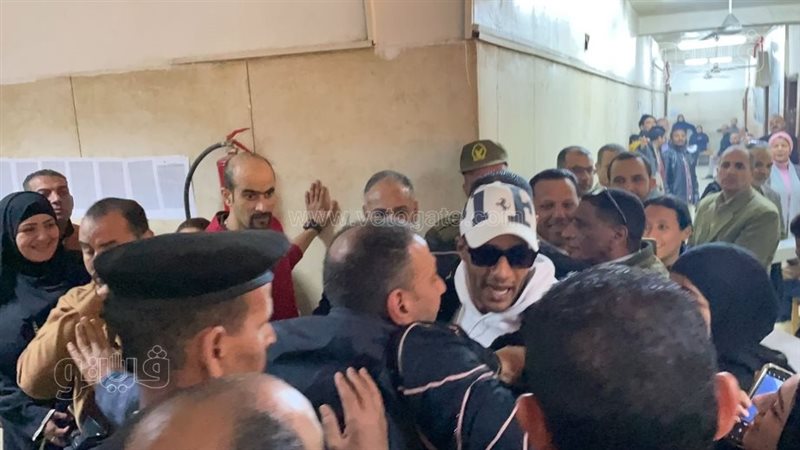 محمد رمضان، فيتو