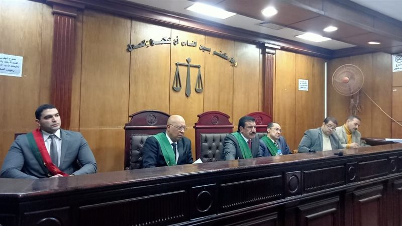 السجن المؤبد لـ 3