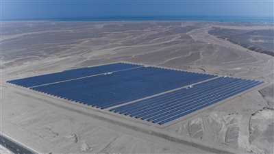 الجونة توقع اتفاقية مع SolarizEgypt لإنشاء المرحلة الثانية من محطة الطاقة الشمسية بالمدينة