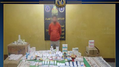 ضبط عاطل بحوزته 112 ألف قرص ولاصق مخدر في كرداسة بقيمة 3.2 مليون جنيه