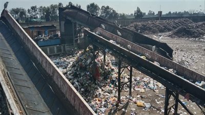 البيئة تسلم 6 خطوط فرز بمصنع معالجة وتدوير المخلفات بالغربية