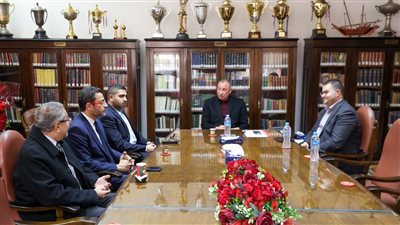 صحوة أزمات في الأهلي.. كولر يهدد بالرحيل.. أكرم توفيق يتمسك بالشمال القطري.. منح الضوء الأخضر لرحيل الشناوي.. وعبد القادر خارج الحسابات