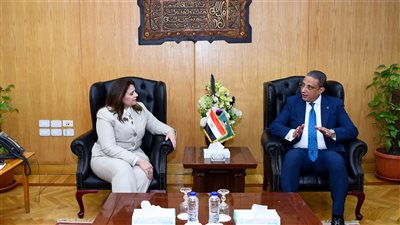 وزيرة الهجرة تصل الفيوم لبدء جولة بالمحافظة في إطار مبادرة مراكب النجاة