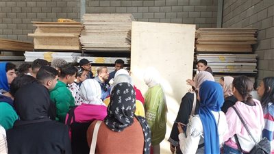 جامعة طيبة التكنولوجية تنظم زيارة ميدانية بمجمع صناعات البغدادي