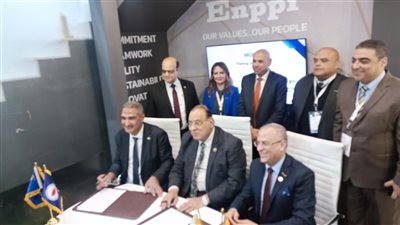 البيئة توقع اتفاقية تعاون لإنشاء وحدة غاز حيوي بقويسنا