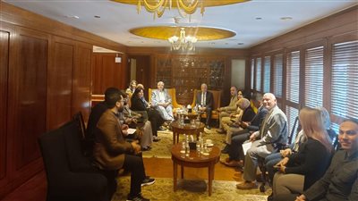 محافظ جنوب سيناء يبحث الاستعدادات النهائية لمؤتمر السياحة الصحية