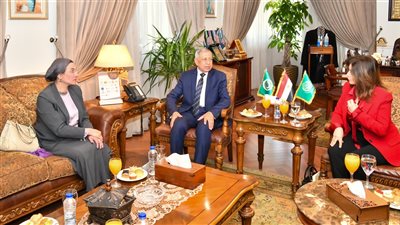 وزيرة البيئة تشيد بعمق التعاون المصري الأردني في مجال السياحة البيئية