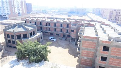 رئيس جامعة سوهاج يتفقد مبنى الإسكان الطلابي بحي الكوثر (صور)