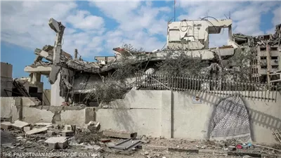 جيش الاحتلال يدمر منزل الرئيس الفلسطيني الراحل ياسر عرفات (صور)