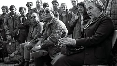 مناقشة فيلم جولدا مائير والدراما التاريخية بين الحقيقة والتزييف بمشاركة خبراء