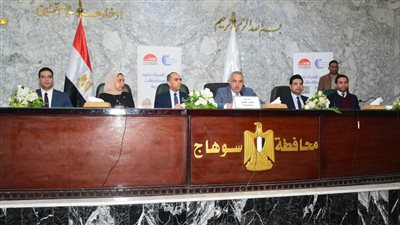 محافظ سوهاج يشهد ختام البرنامج التدريبي الثاني «المرأة تقود» 