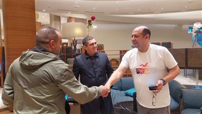 جلسة بين مسئولي الزمالك وأبو سليم الليبي مع مراقب المباراة