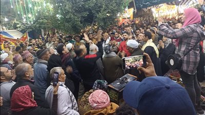اليوم احتفال الدمايطة بالليلة الختامية لمولد أبو المعاطي (فيديو)