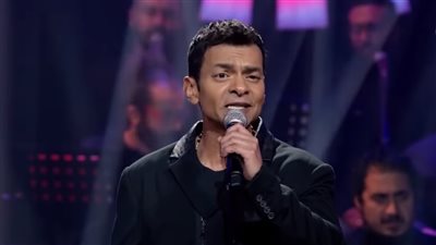 قادر وتعملها واتخنقت، محمد محيي يشعل مسرح 