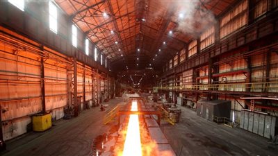  استهدف بطائرة مسيرة، حرق هائل في مصنع روسي للصلب (فيديو)