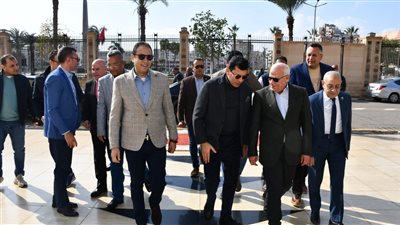 صبحي يصل بورسعيد لتفقد عدد من المنشآت الشبابية والرياضية