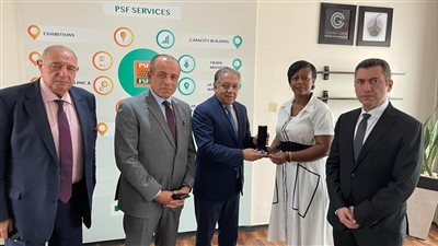 اتحاد الصناعات يبحث التعاون مع رابطة رجال الأعمال برواندا