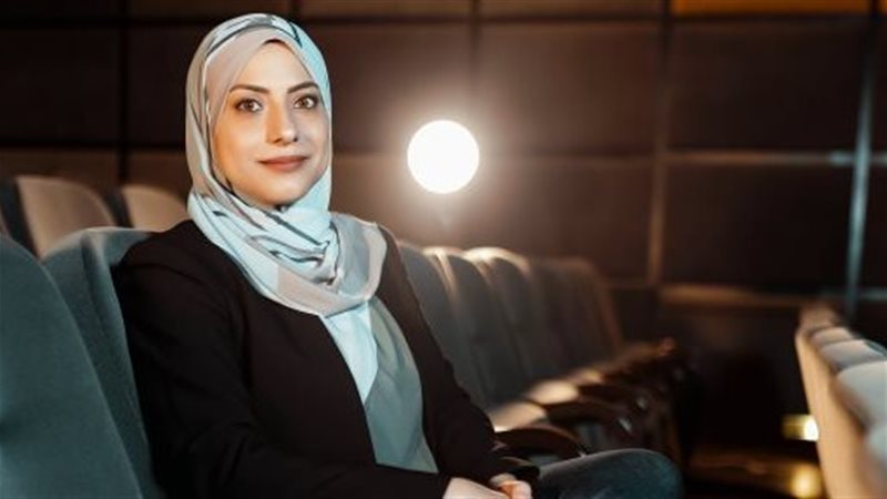 الناقدة رشا حسني،