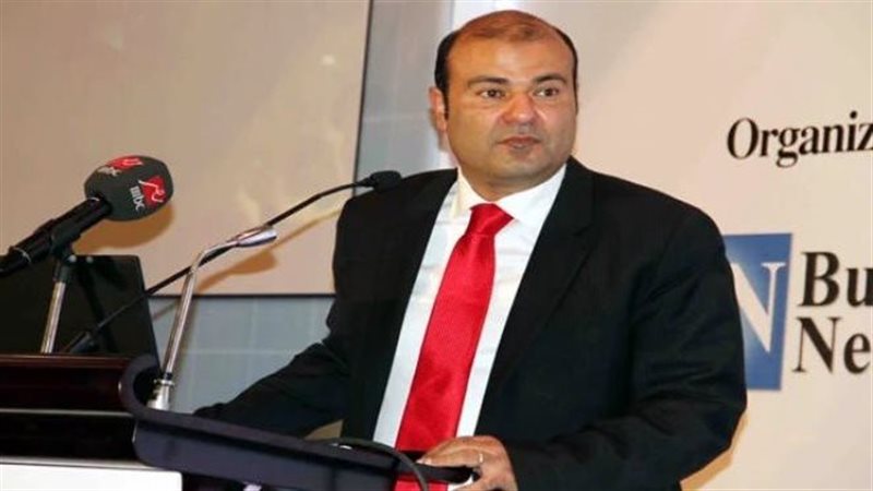 خالد حنفى، فيتو 