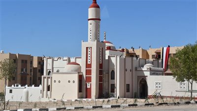 تكلف 5 ملايين جنيه.. محافظ جنوب سيناء يفتتح مسجد سعود الجابر بالطور