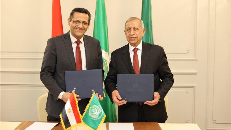 نقيب الصحفيين ورئيس
