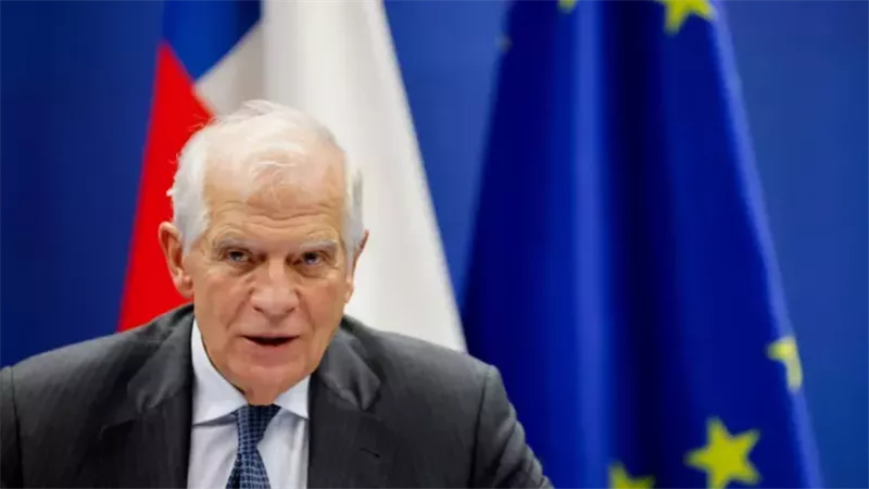 جوزيب بوريل، فيتو