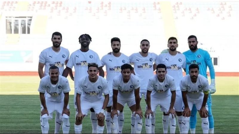 بيراميدز، فيتو
