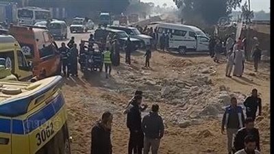 انتشال جثماني شخصين من ضحايا غرق معدية منشأة القناطر (صور)