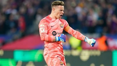 اتحاد جدة يقدم عرضا لحارس برشلونة 