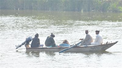 نجا بالقفز في المياه، التحفظ على المراكبي المتسبب في غرق معدية نكلا 