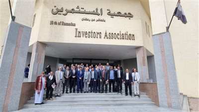 بحضور قيادات المالية والضرائب.. مستثمري العاشر تناقش مشكلات الصناعة