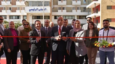 رئيس جامعة عين شمس يفتتح الملتقي التوظيفي لعام 2024 