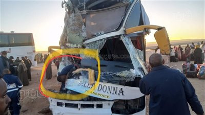 بسبب الشبورة، مصرع سوداني وإصابة 9 آخرين في انقلاب أتوبيس بالمنيا