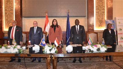 مؤتمر مشترك بين رجال أعمال مصر وكينيا لزيادة الاستثمارات بالبحيرة (صور)