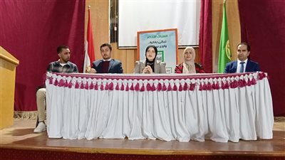 مكتبة مصر العامة بالإسماعيلية تنظم ندوة حول خدمات المشروع القومي للتنمية 