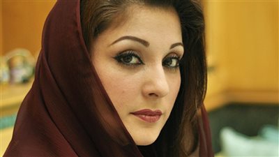 مريم نواز شريف، أول امرأة تحكم إقليما في باكستان