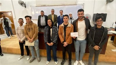 كلية الزراعة بجامعة القناة تُكرم 90 مُتفوقا