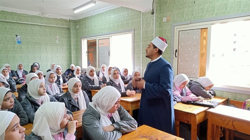 ندوات بمدارس أسيوط،