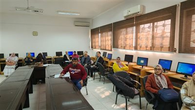 جامعة القناة تعقد برنامجا تدريبيا عن آليات رقمنة الدراسات العليا 