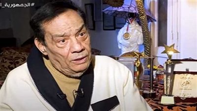 بعد تدهور حالته الصحية، تصرف عاجل من نجل الموسيقار حلمى بكر حيال والده