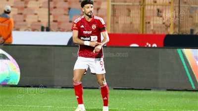 أبو علي يضيف هدف الأهلي الثاني في مرمى الداخلية