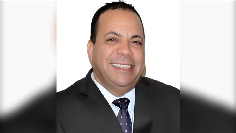 الدكتور عيد عبد الواحد