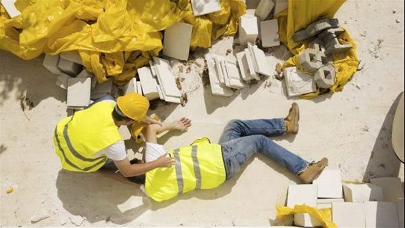 إصابات العاملين،