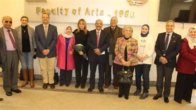 آداب عين شمس تستضيف لجنة الفلسفة وعلم الاجتماع بالأعلى للثقافة