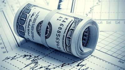 سعر الدولار في السوق السوداء مساء اليوم الأحد 14 -4-2024