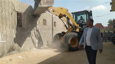 إزالة 36 حالة تعدٍّ بالقصاصين الجديدة في الإسماعيلية (صور) 