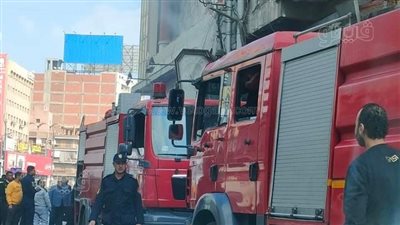 حولته النيران لرماد، تفاصيل حريق محل براويز في طنطا