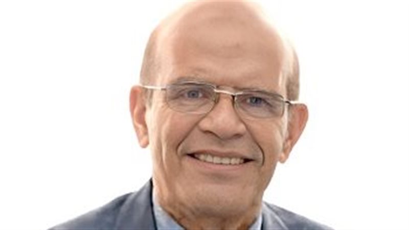 الدكتور أحمد يوسف،