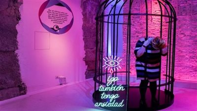  غرفة بكاء للتخلص من المشاكل النفسية بأسبانيا|صور